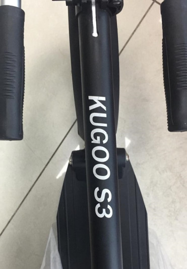Электросамокат Kugoo S3, черный